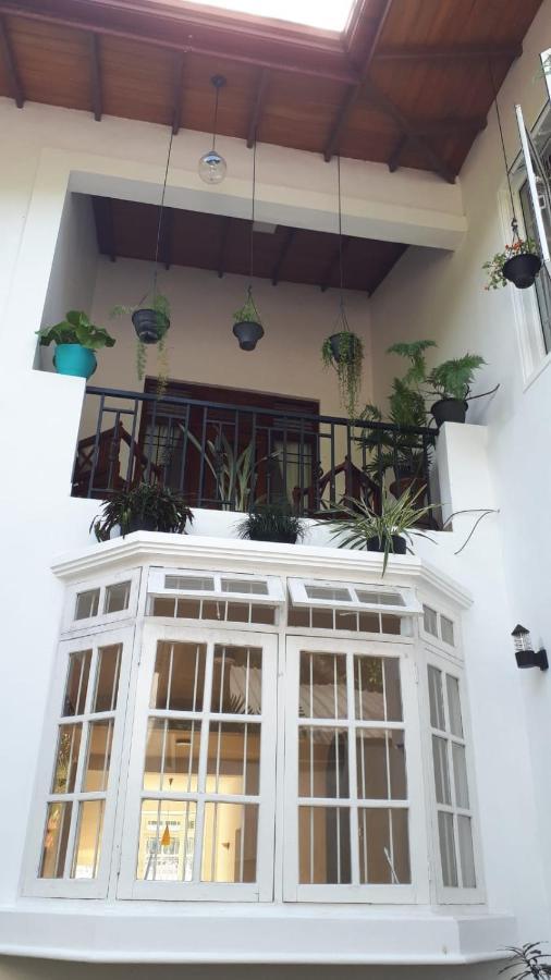 Jal,Min Homestay Kandy Buitenkant foto