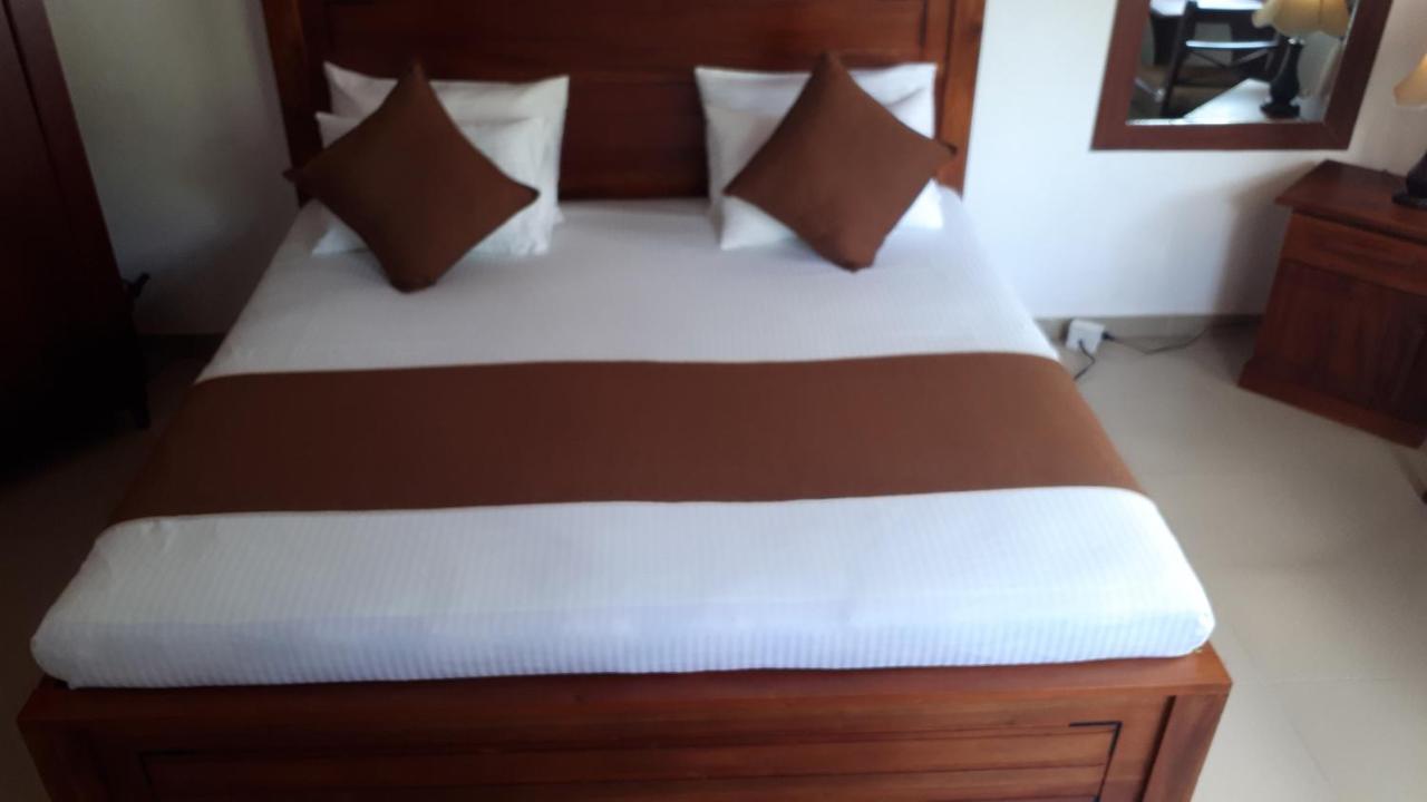 Jal,Min Homestay Kandy Buitenkant foto