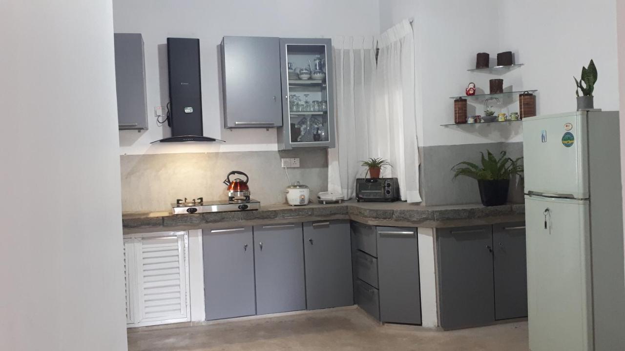 Jal,Min Homestay Kandy Buitenkant foto