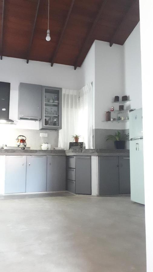 Jal,Min Homestay Kandy Buitenkant foto