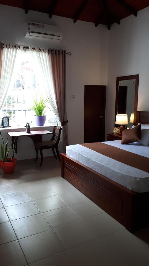 Jal,Min Homestay Kandy Buitenkant foto