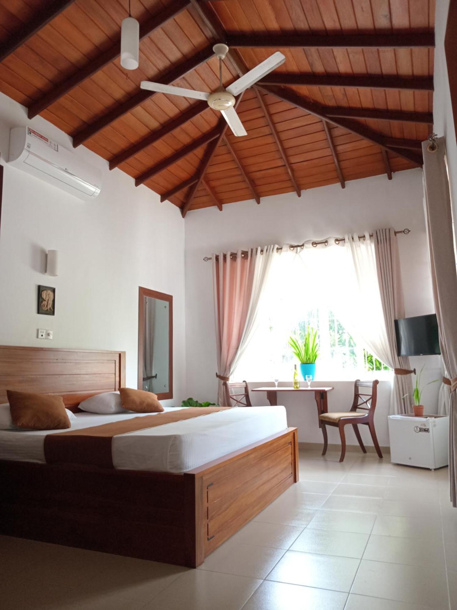 Jal,Min Homestay Kandy Buitenkant foto