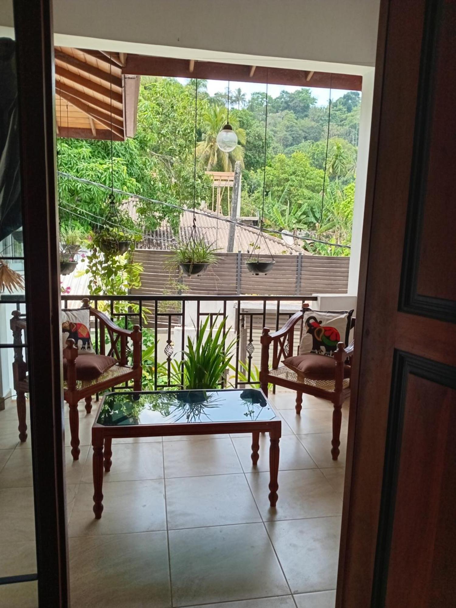 Jal,Min Homestay Kandy Buitenkant foto